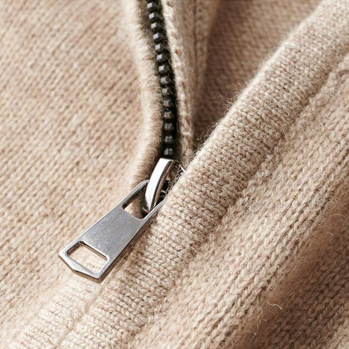 Silas - Men's Quarter-Zip Knit Sweater with Ribbed Cuffs